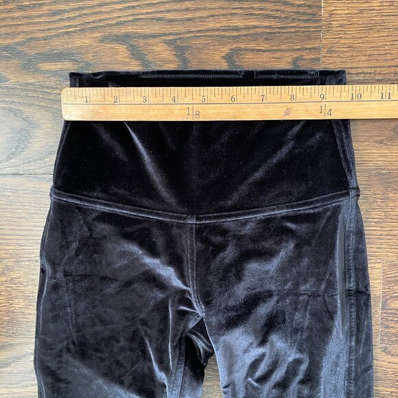 Lululemon Black Velvet Wunder Lounge High-Rise Tight 28"-Size 2 - Picture 5 of 8